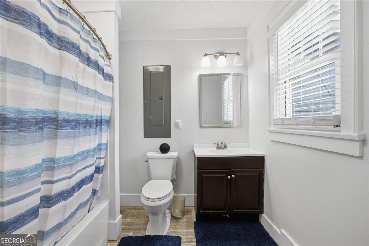 221 Gray Highway Gordon GA 31031