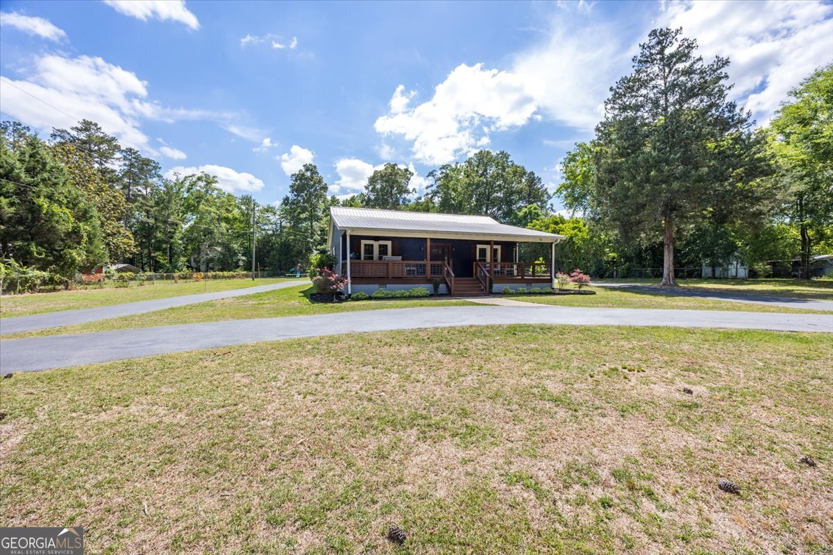 221 Gray Highway Gordon GA 31031