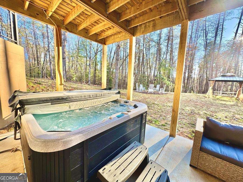 939 Sunset Road Epworth GA 30541