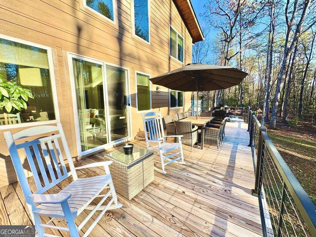 939 Sunset Road Epworth GA 30541