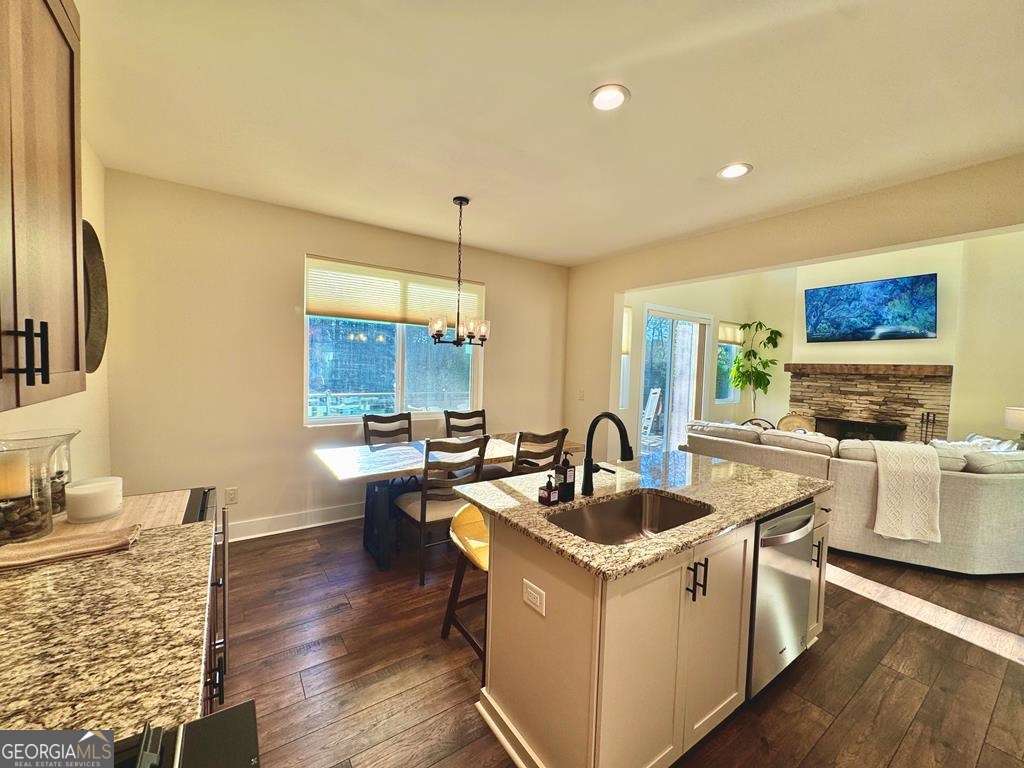 939 Sunset Road Epworth GA 30541