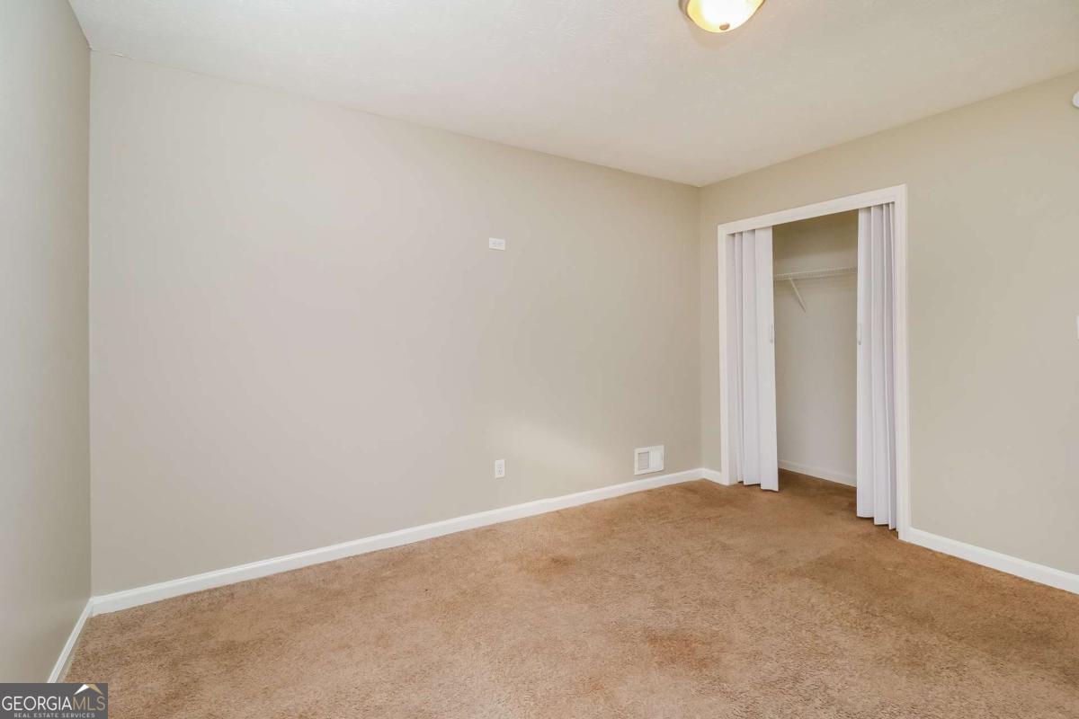 4033 Emerald North Circle Decatur GA 30035