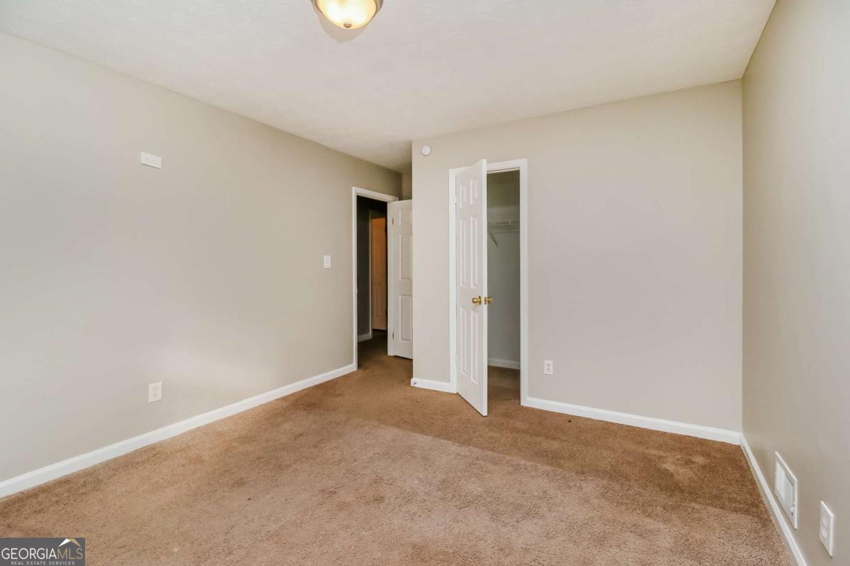 4033 Emerald North Circle Decatur GA 30035