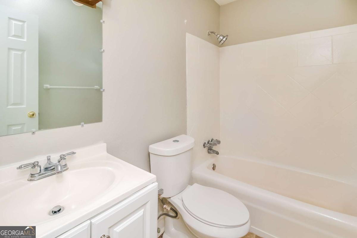 4033 Emerald North Circle Decatur GA 30035