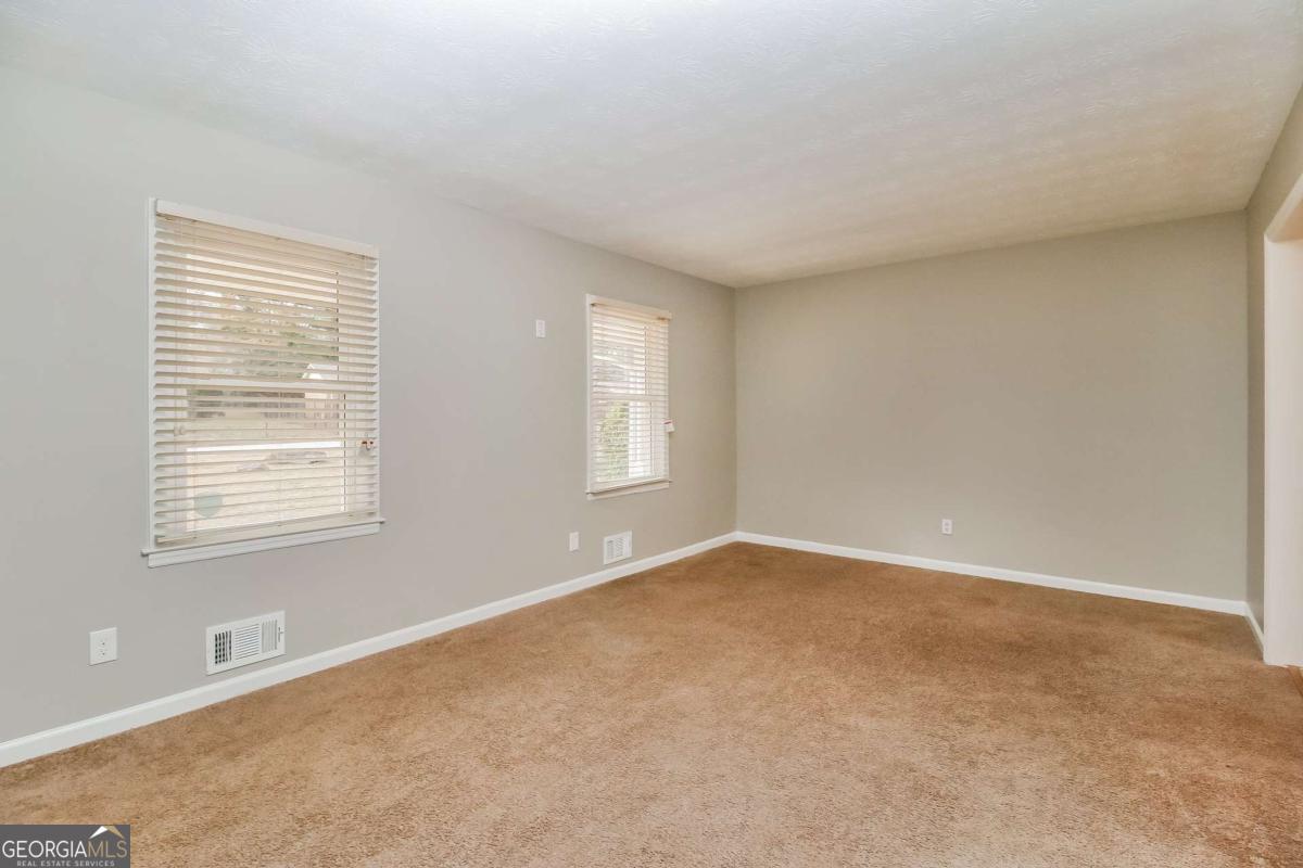 4033 Emerald North Circle Decatur GA 30035