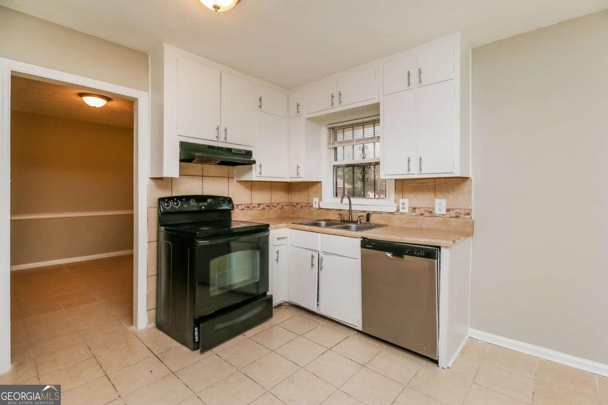4033 Emerald North Circle Decatur GA 30035
