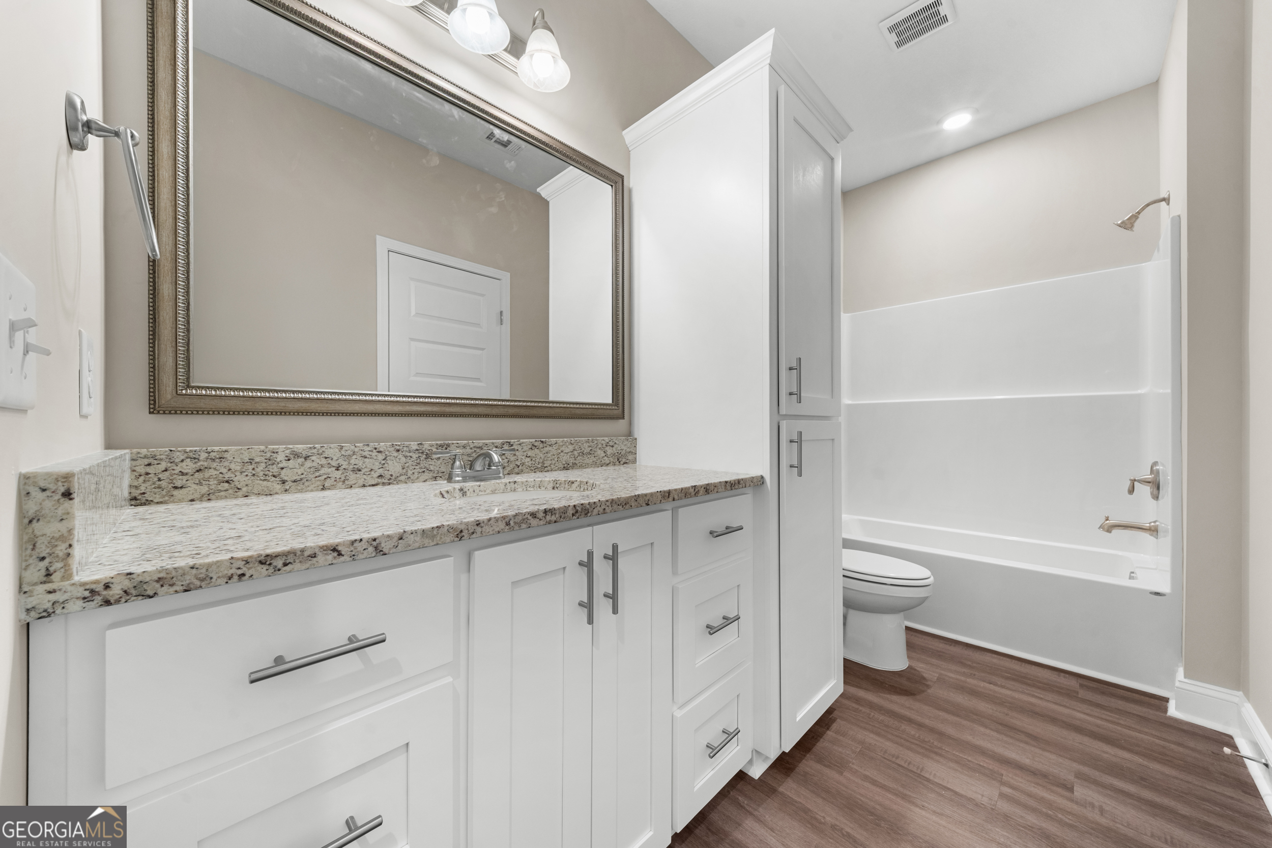135 Avalon Trace Statesboro GA 30458