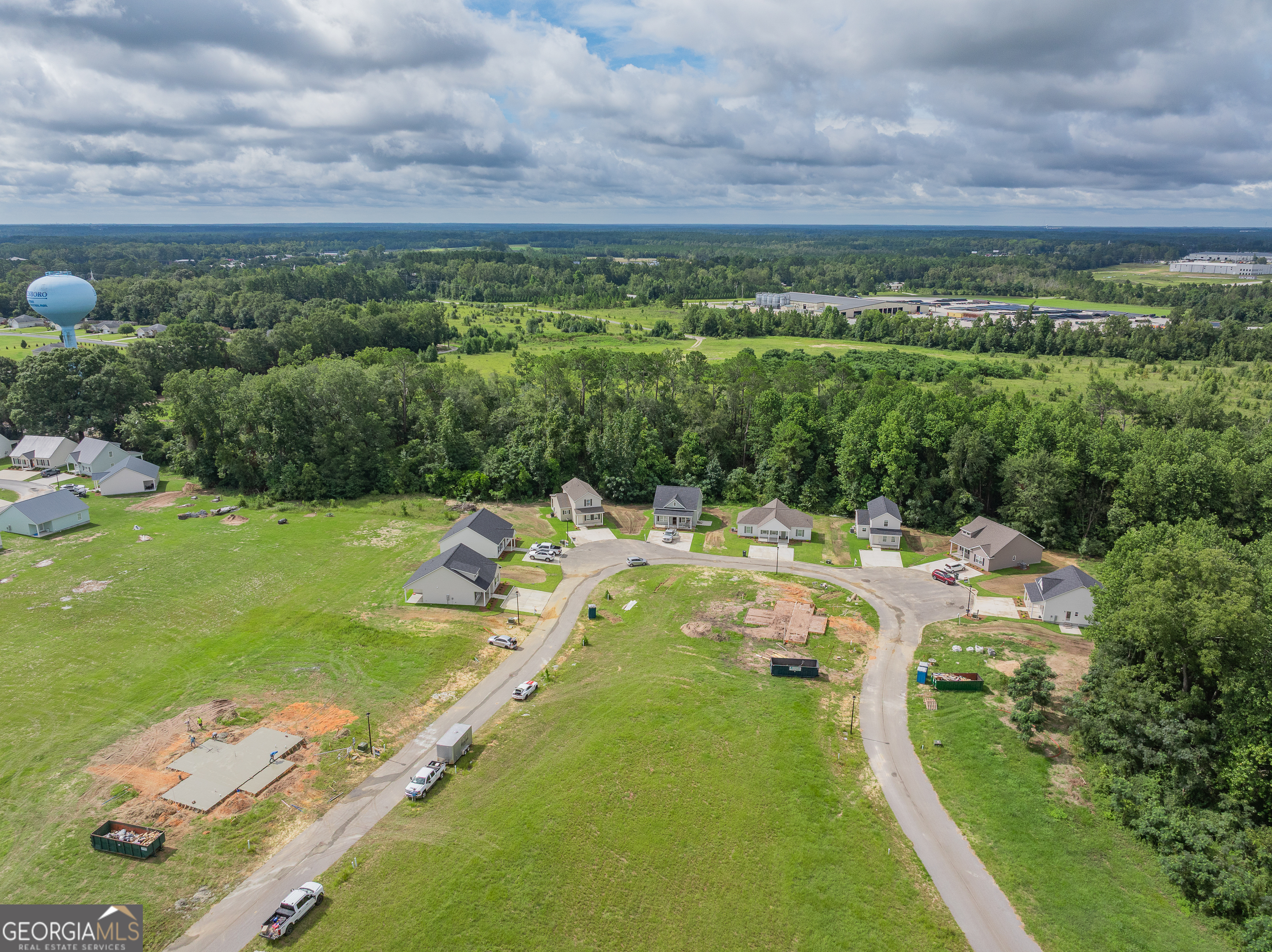 135 Avalon Trace Statesboro GA 30458
