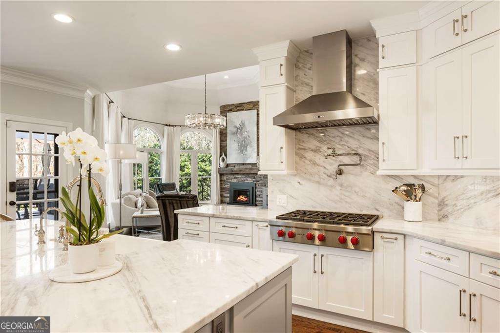 1115 Lake Shore Overlook Alpharetta GA 30005