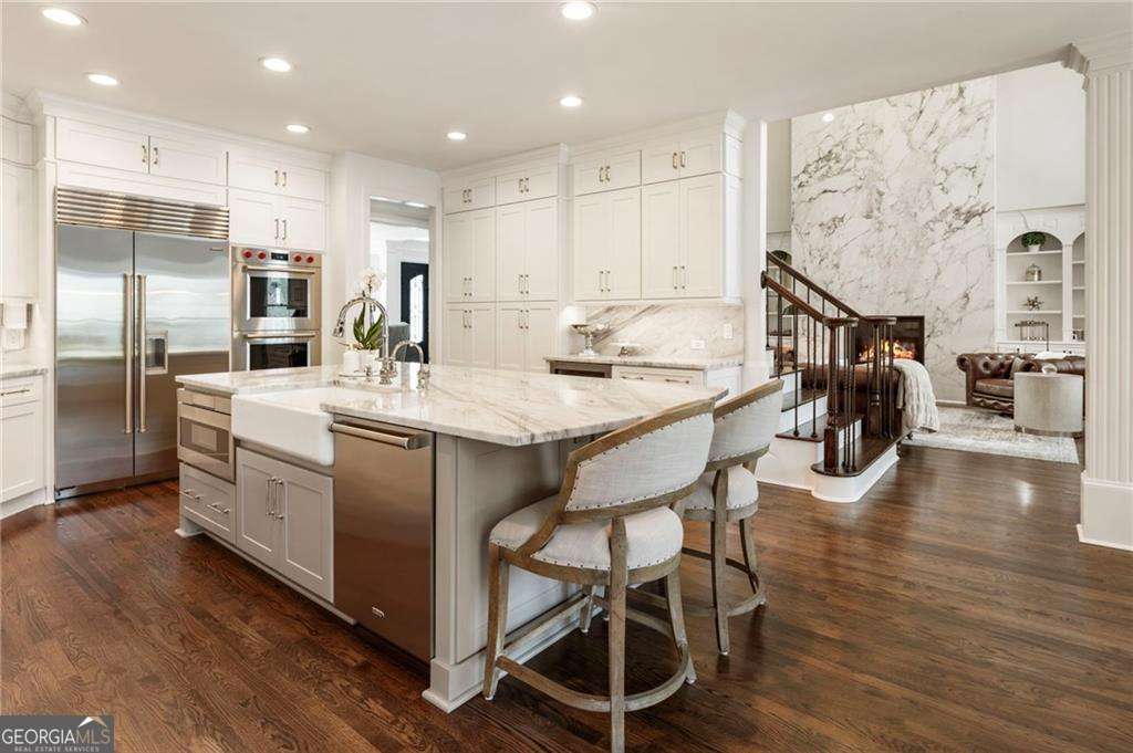 1115 Lake Shore Overlook Alpharetta GA 30005