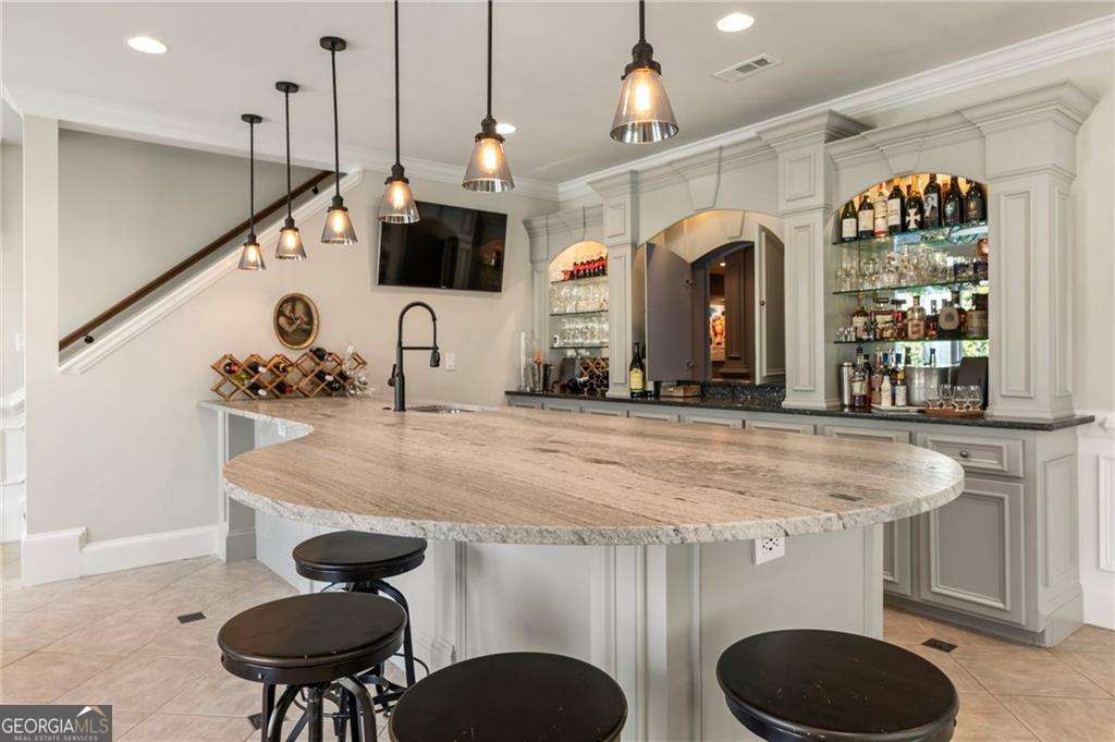 1115 Lake Shore Overlook Alpharetta GA 30005