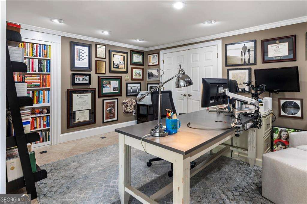 1115 Lake Shore Overlook Alpharetta GA 30005