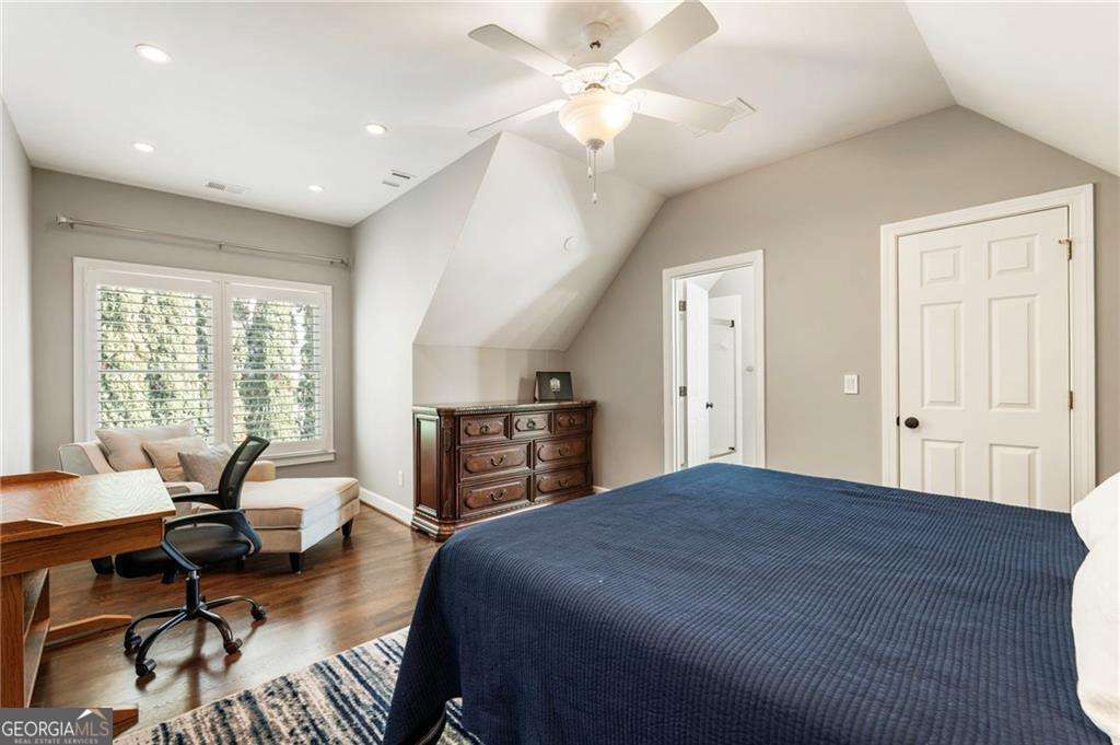 1115 Lake Shore Overlook Alpharetta GA 30005