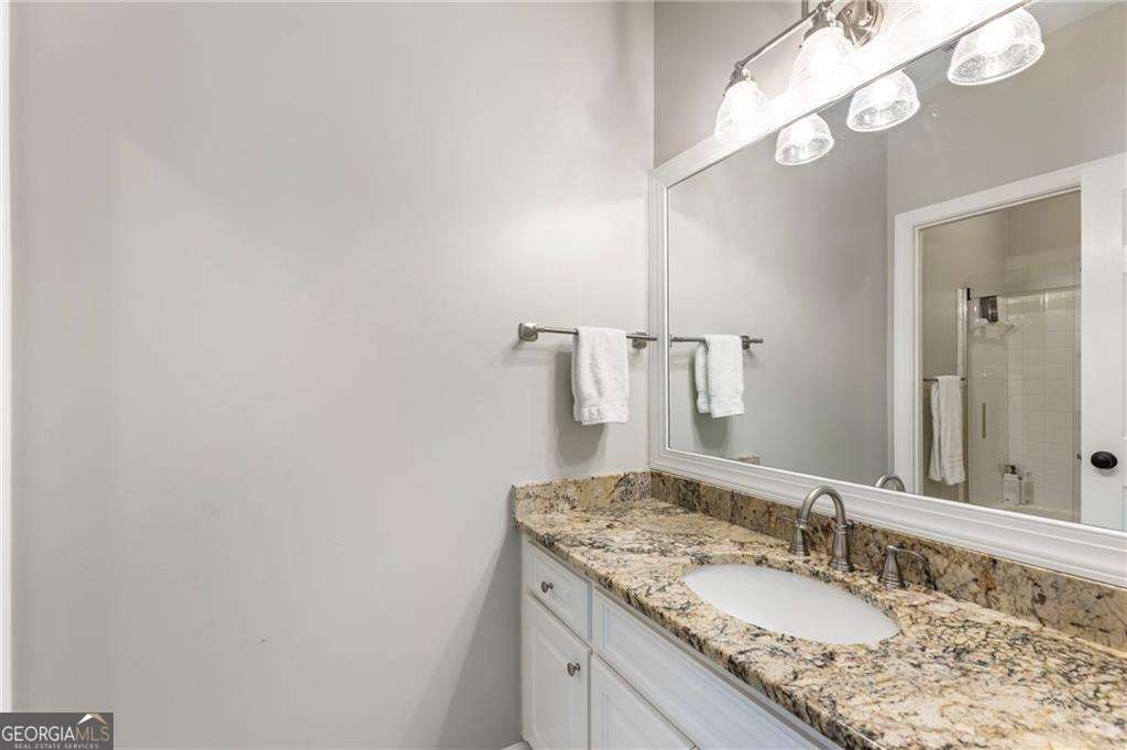 1115 Lake Shore Overlook Alpharetta GA 30005