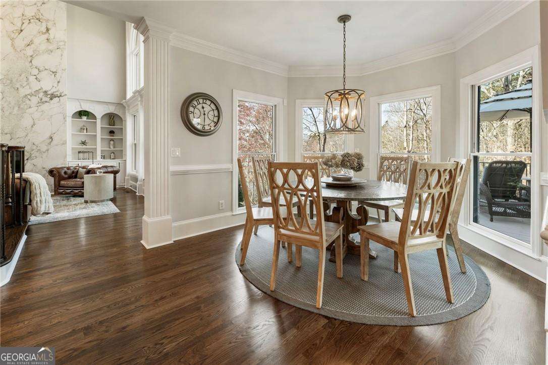 1115 Lake Shore Overlook Alpharetta GA 30005