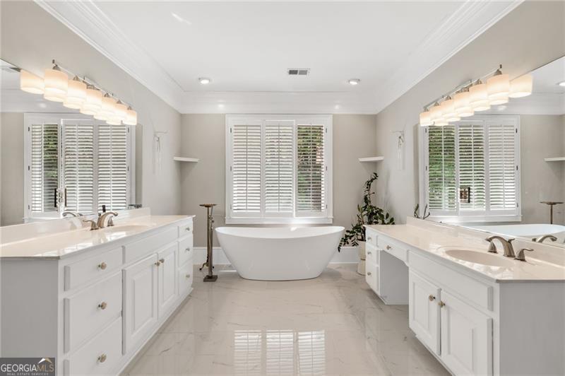 3610 Mansions Parkway Berkeley Lake GA 30096