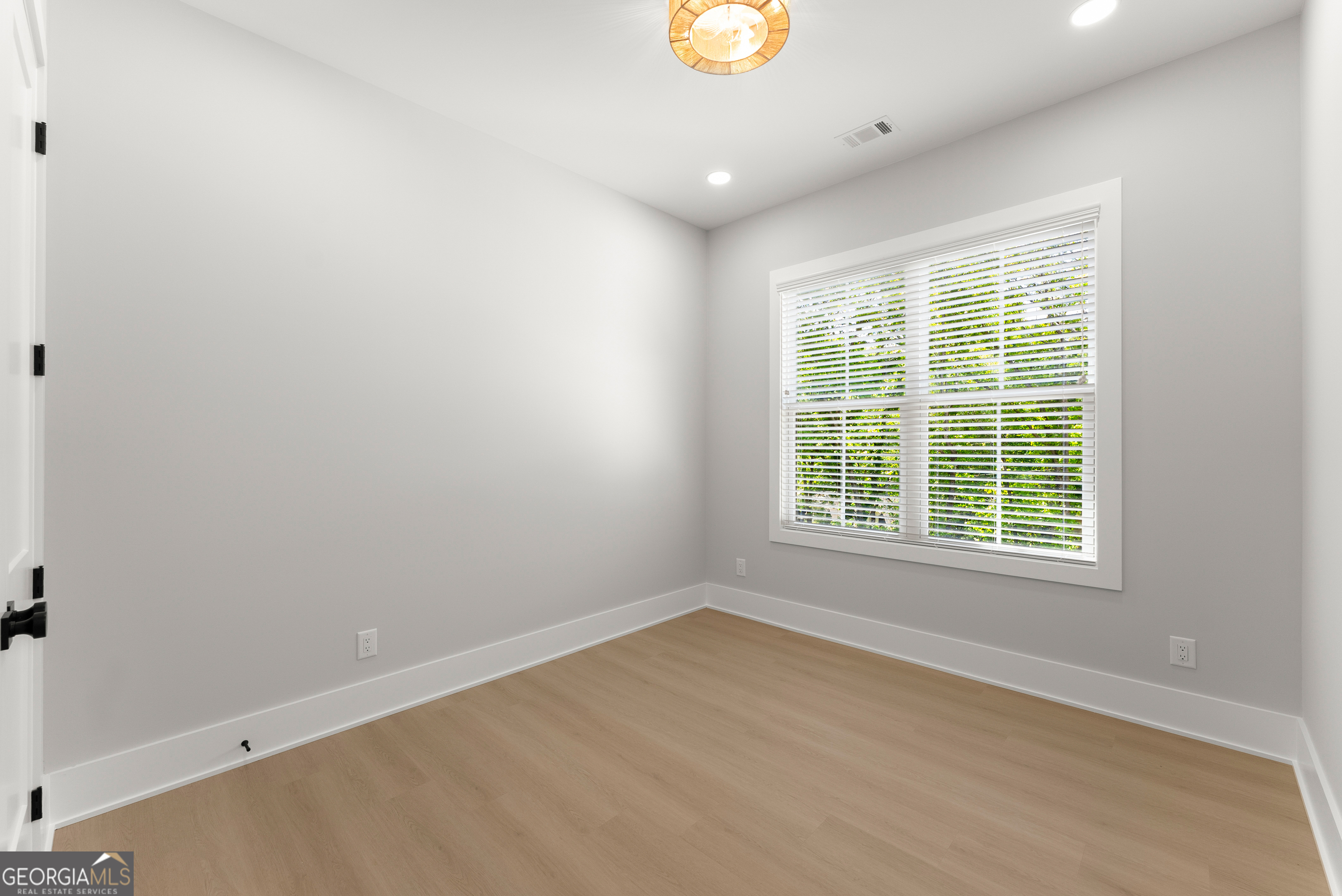 5019 Nichols Drive Flowery Branch GA 30542