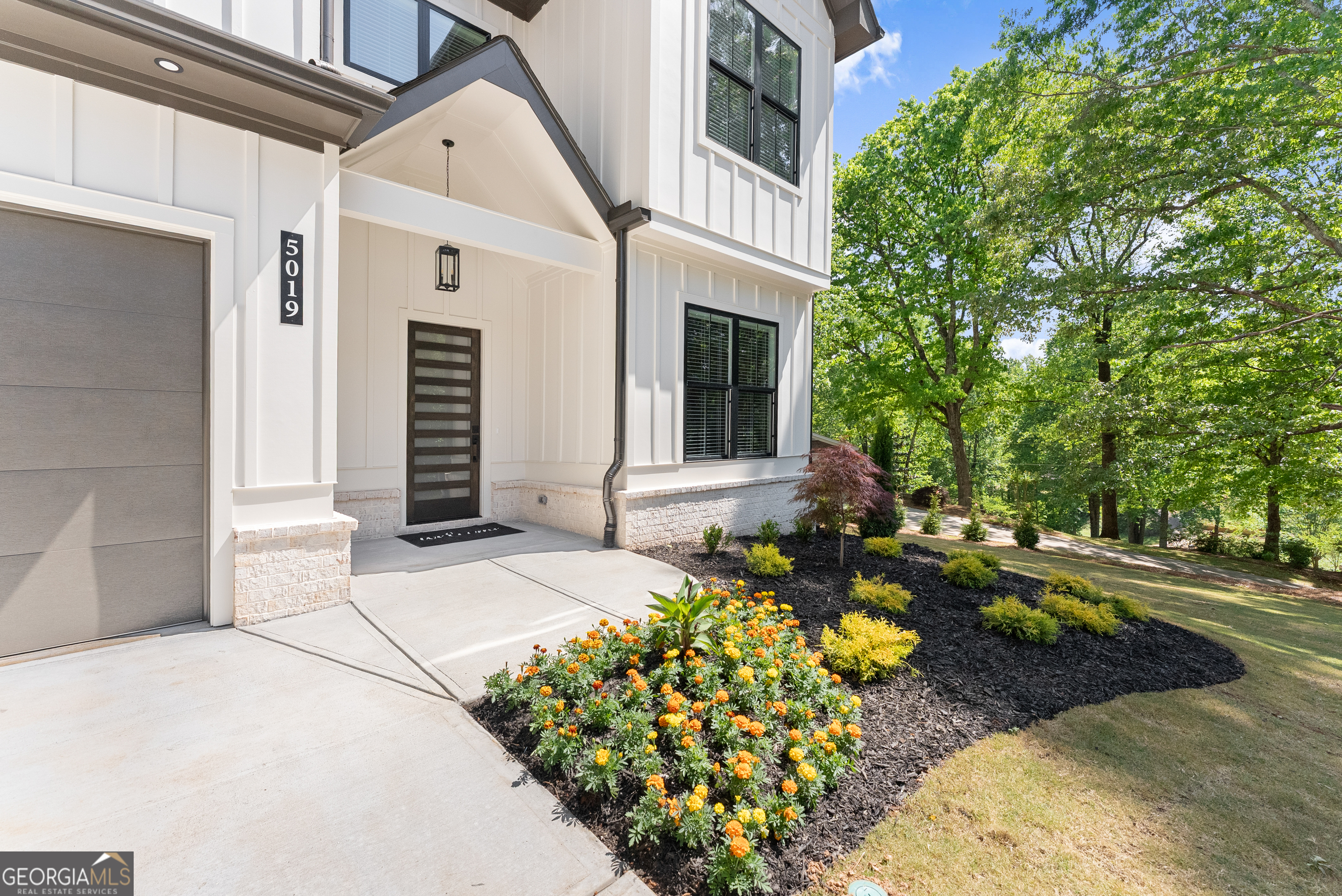 5019 Nichols Drive Flowery Branch GA 30542