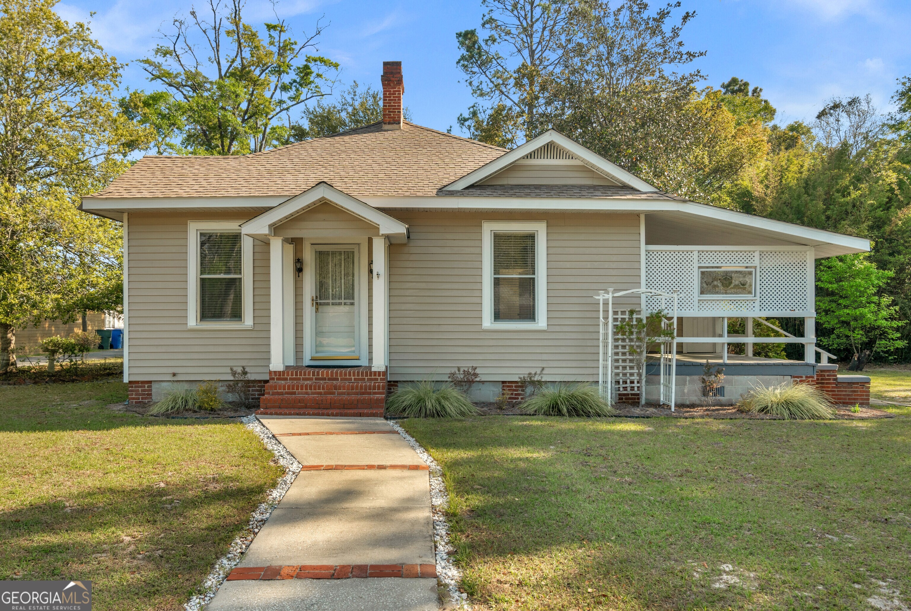661 E Plum Street Jesup GA 31546