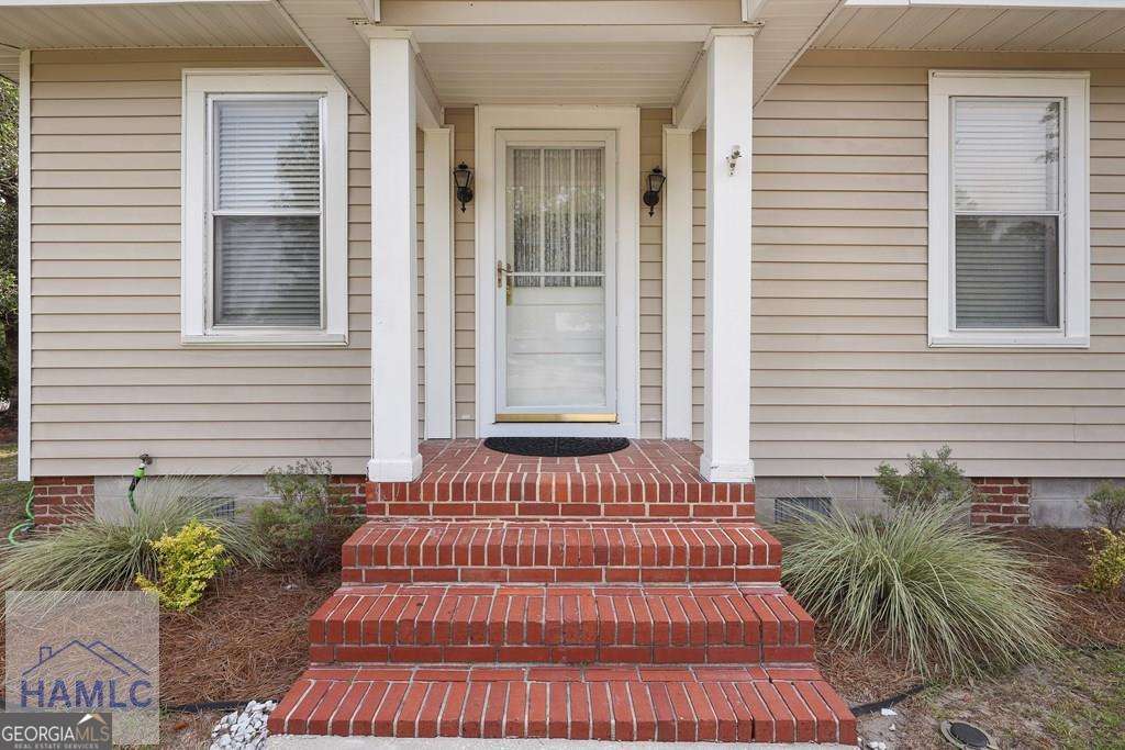 661 E Plum Street Jesup GA 31546