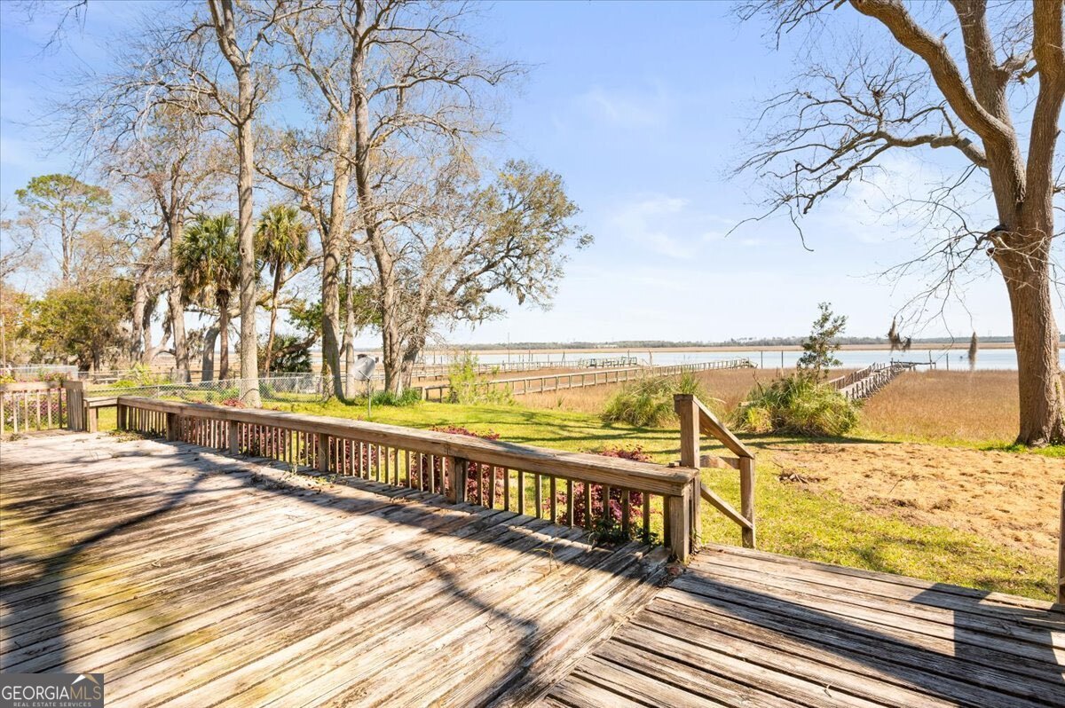 863 Hickory Bluff Road Waverly GA 31565