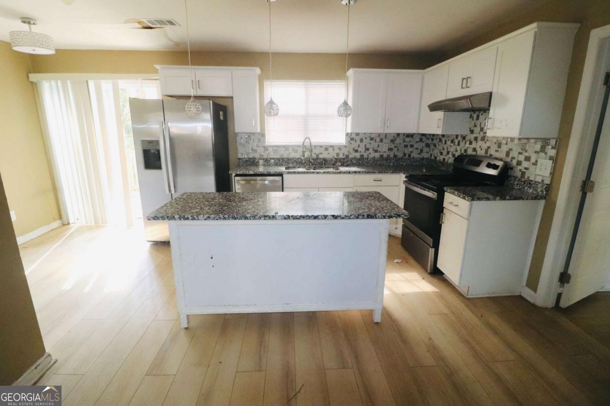 948 Lake Drive Court Stone Mountain GA 30088