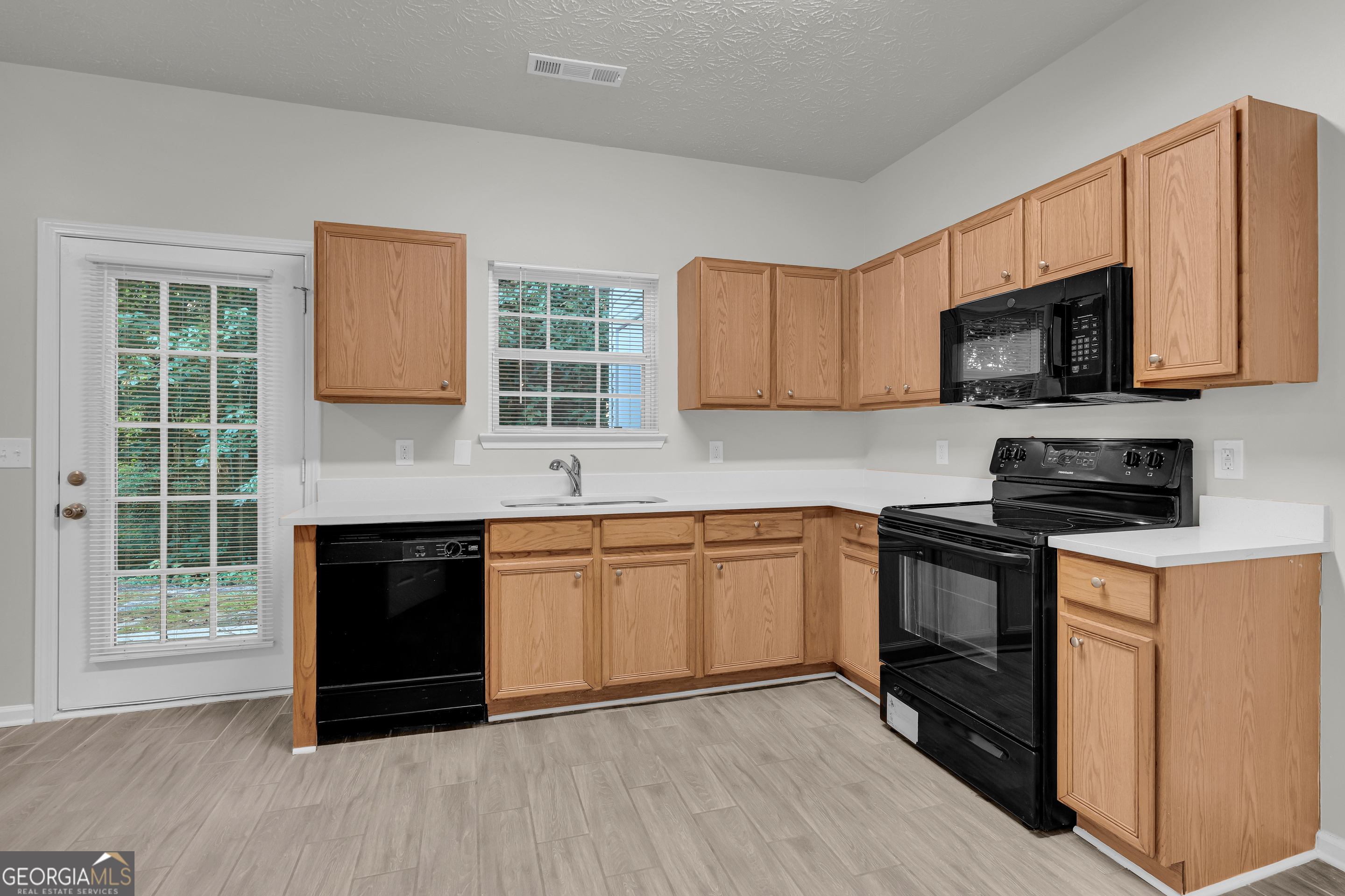 6114 Camden Forrest Drive Riverdale GA 30296
