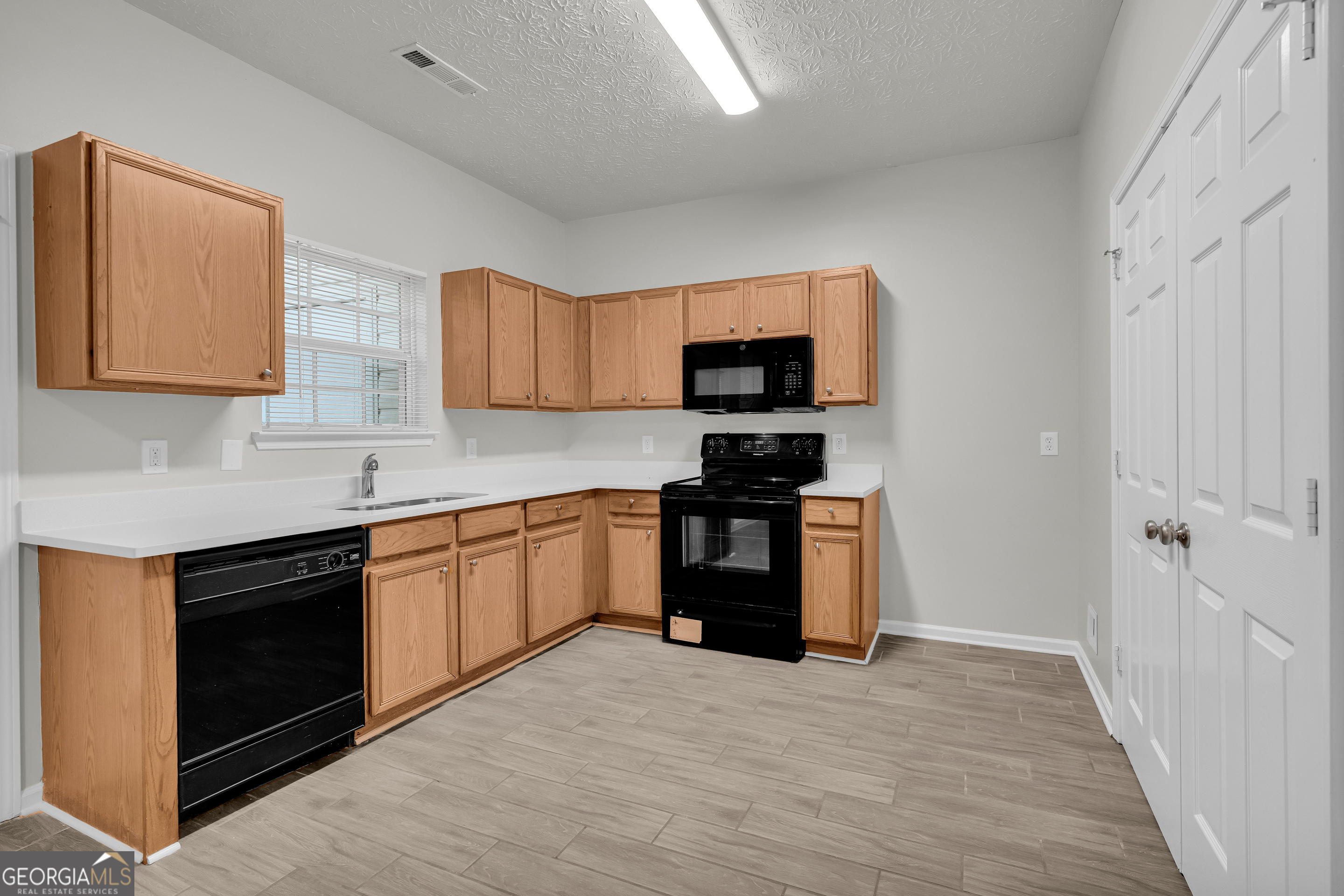 6114 Camden Forrest Drive Riverdale GA 30296