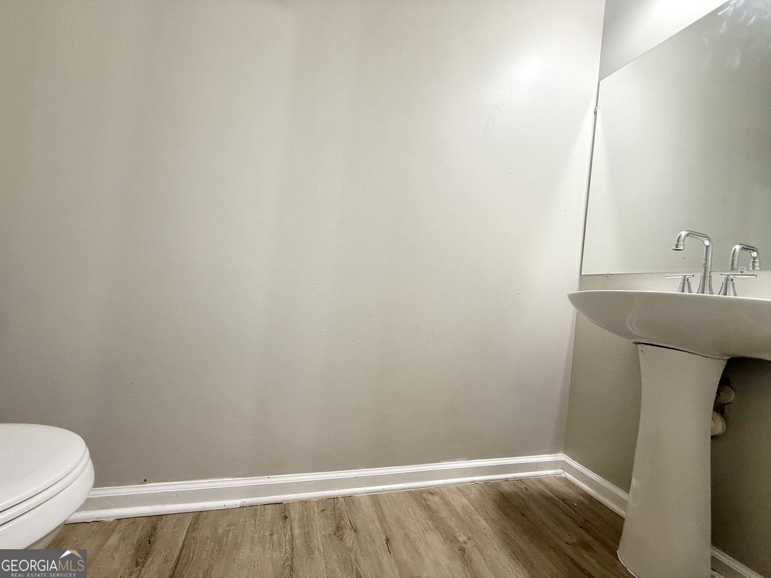 2154 Olmadison View Atlanta GA 30349