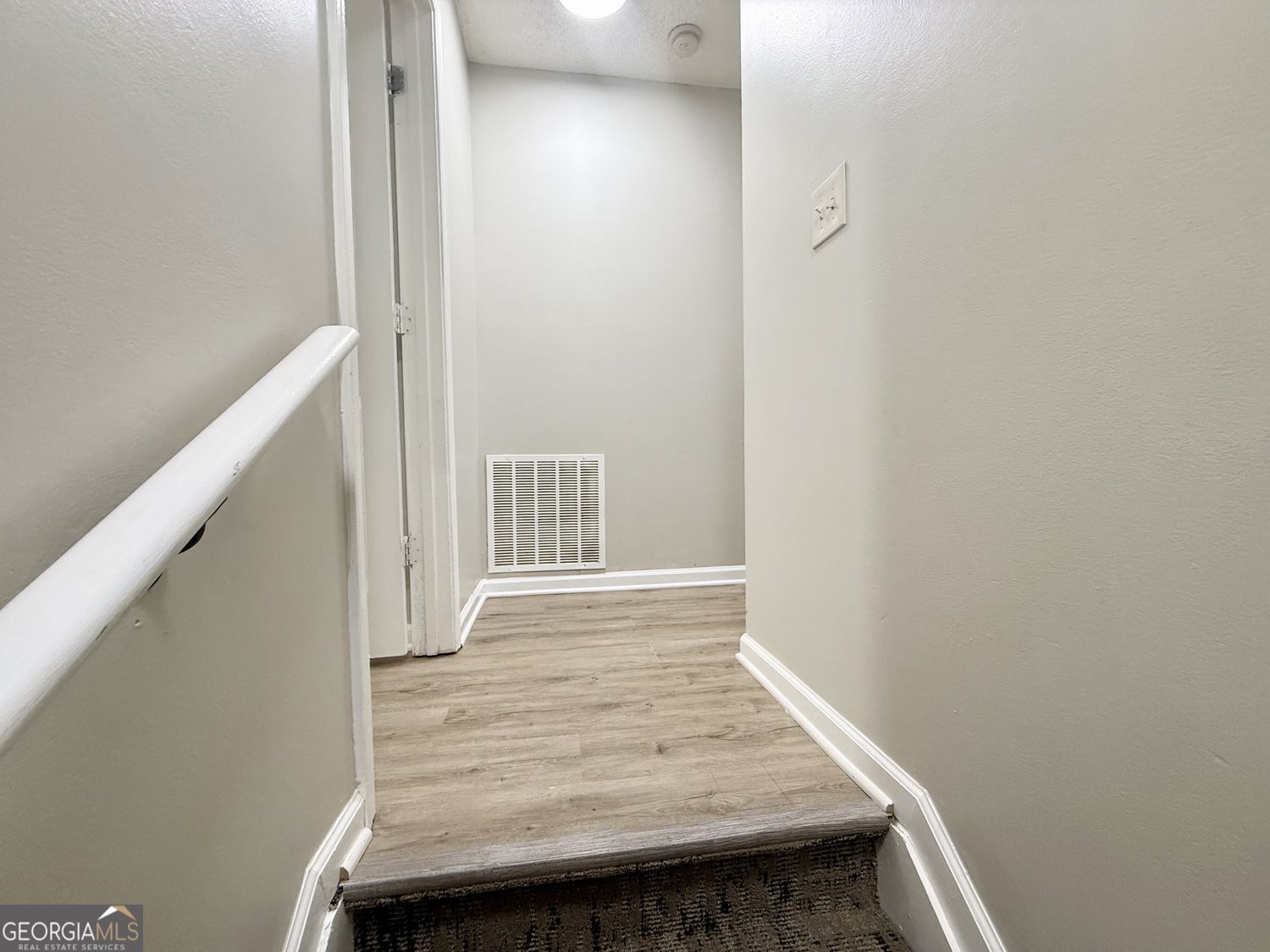 2154 Olmadison View Atlanta GA 30349