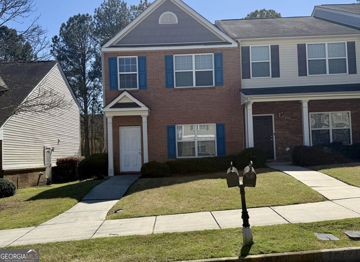 2154 Olmadison View Atlanta GA 30349