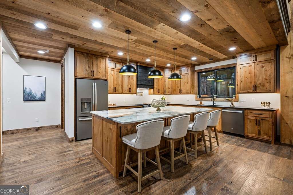 45 Shermans Court Mccaysville GA 30555