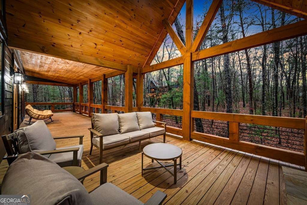 45 Shermans Court Mccaysville GA 30555