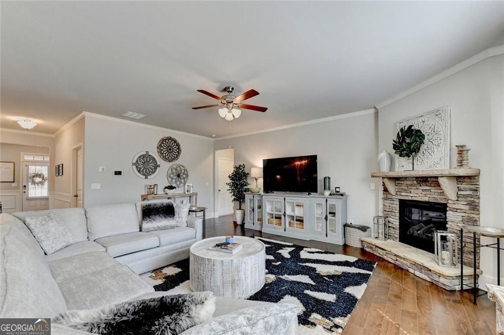 5495 Lacebark Pine Court Cumming GA 30040