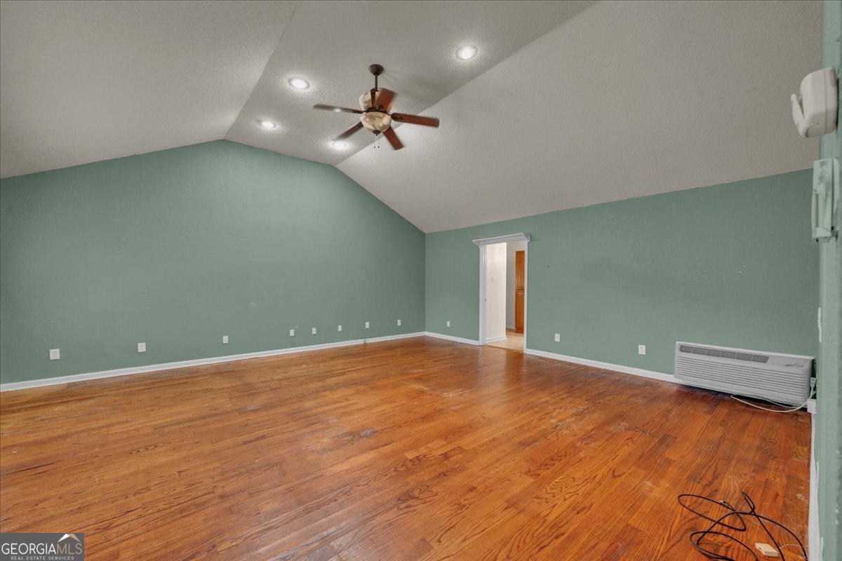 10780 Highway 112 Irwinton GA 31042