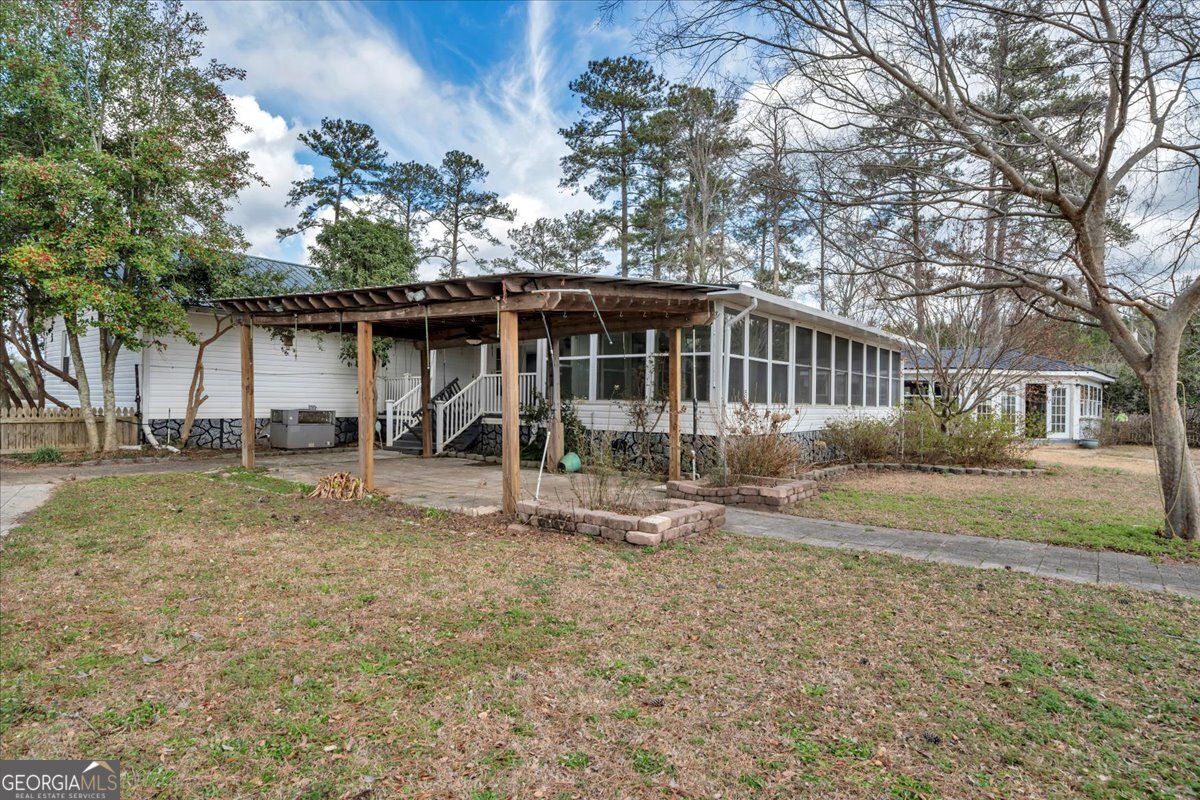 10780 Highway 112 Irwinton GA 31042
