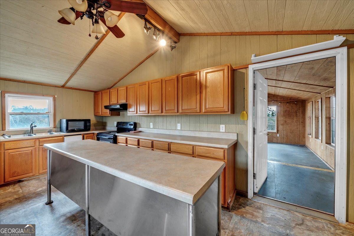 10780 Highway 112 Irwinton GA 31042
