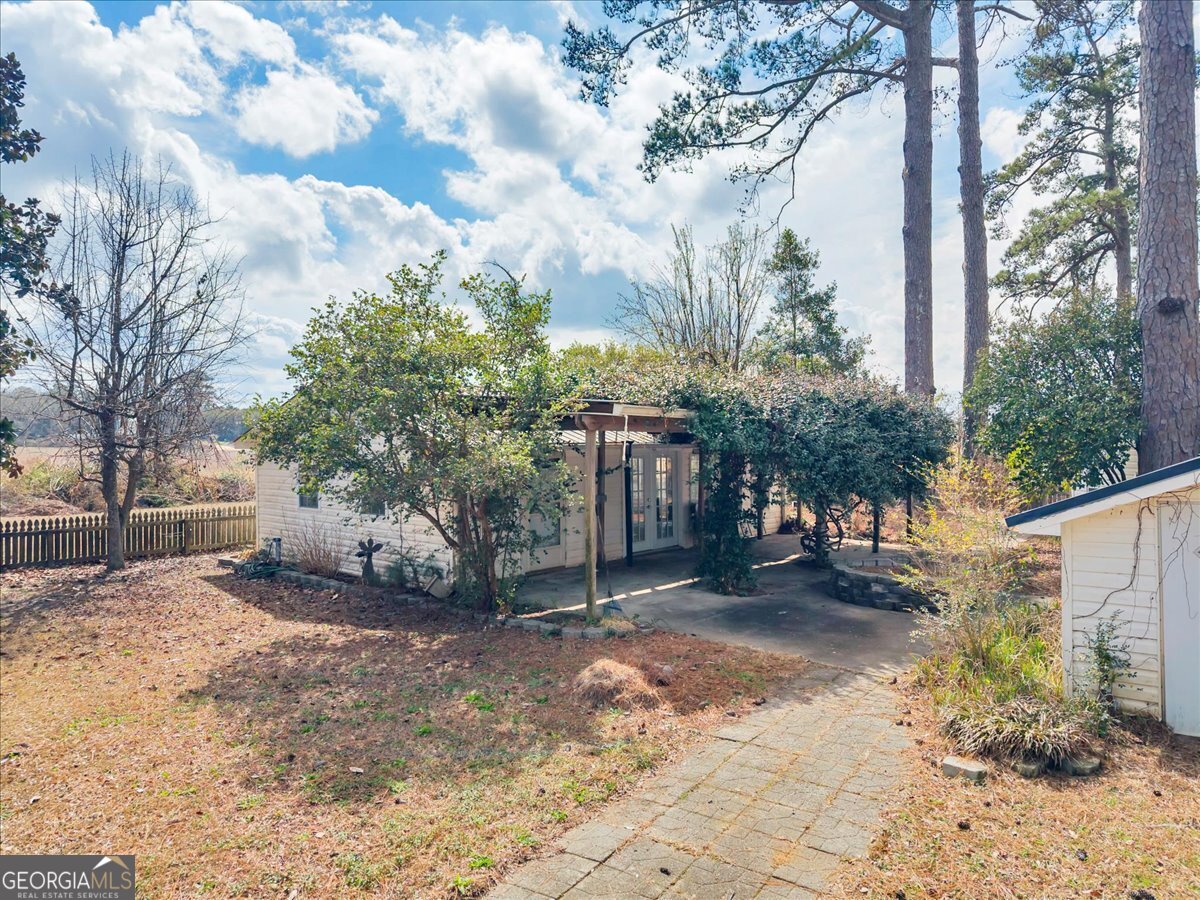 10780 Highway 112 Irwinton GA 31042