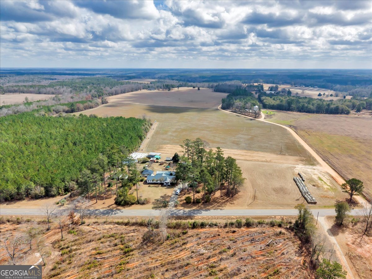 10780 Highway 112 Irwinton GA 31042