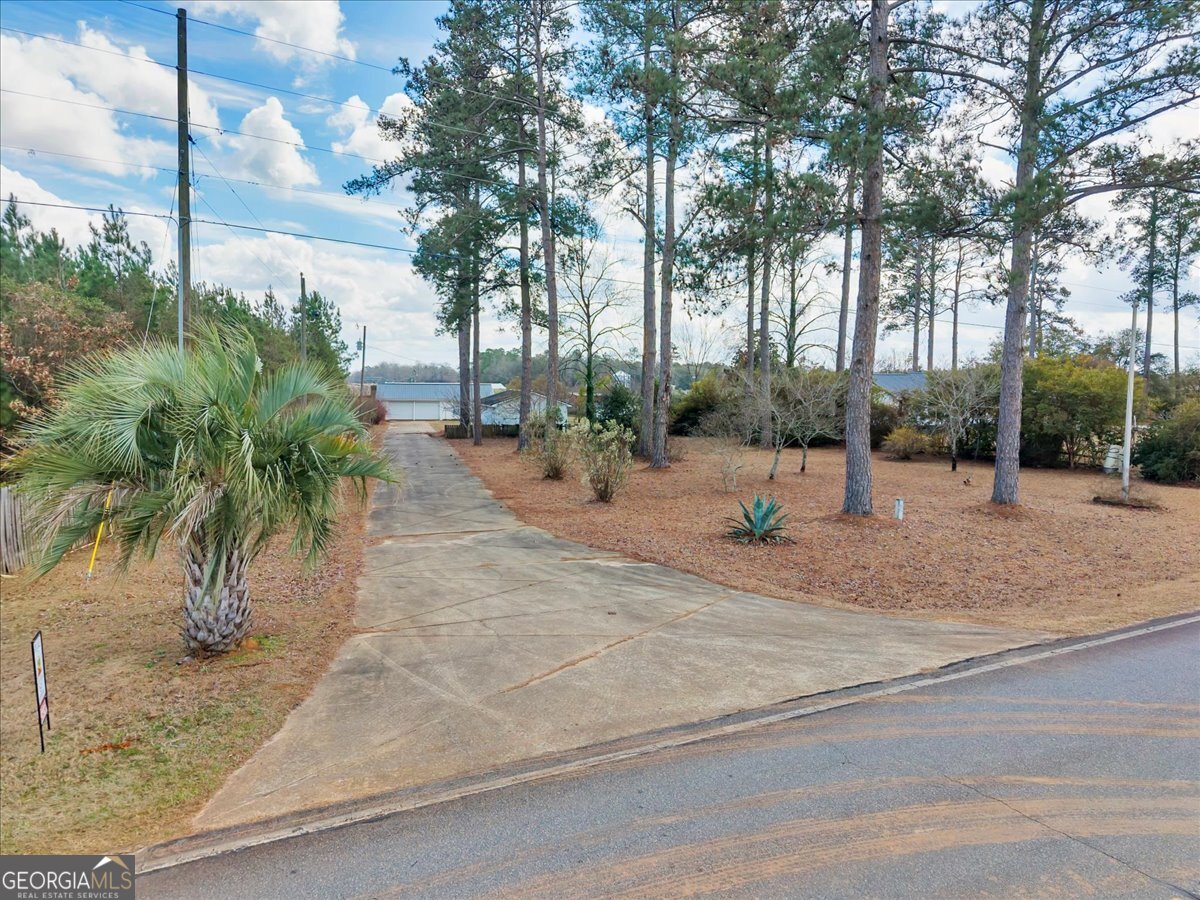 10780 Highway 112 Irwinton GA 31042
