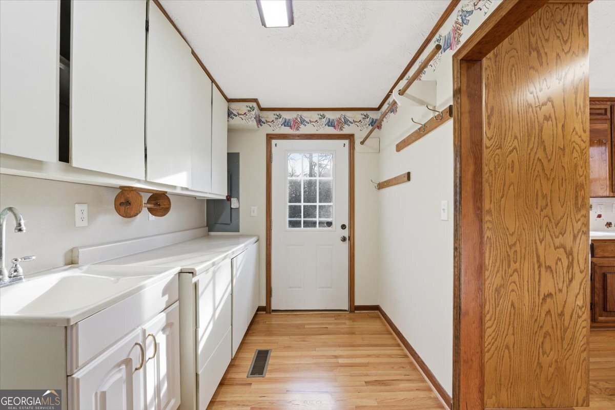 229 Meadows Road Newborn GA 30056
