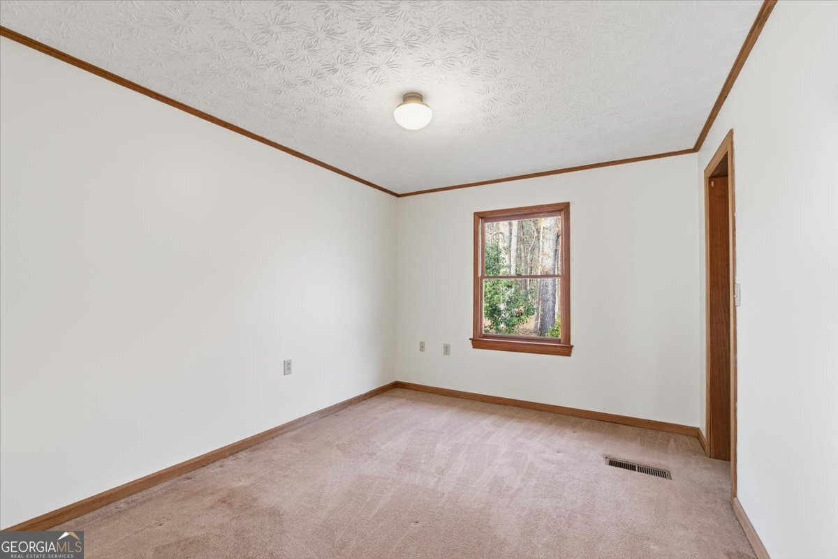 229 Meadows Road Newborn GA 30056