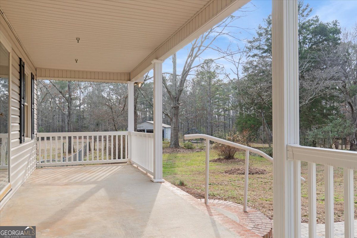 229 Meadows Road Newborn GA 30056