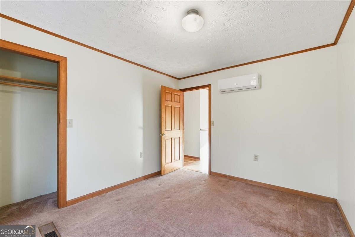 229 Meadows Road Newborn GA 30056