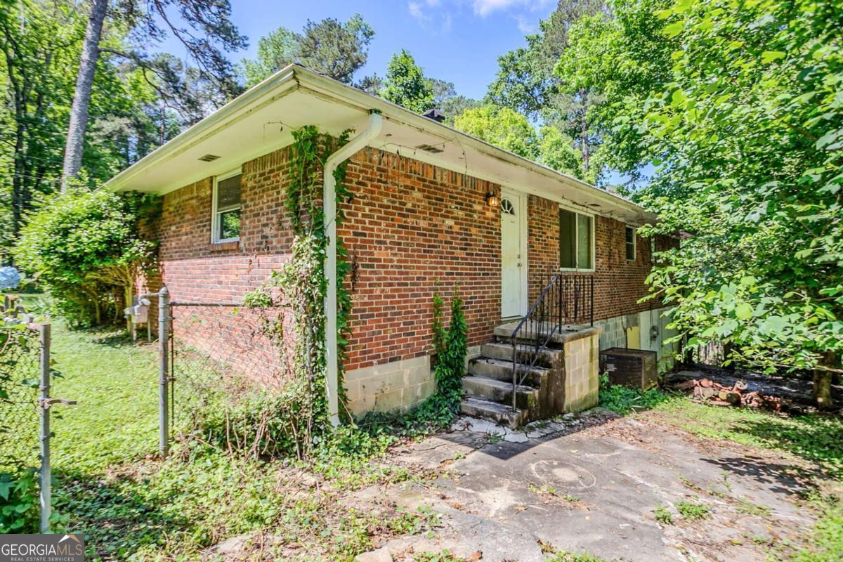 2201 Bolling Brook Drive SW Atlanta GA 30311