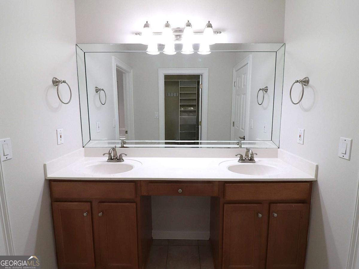 5580 River Heights Crossing Marietta GA 30067