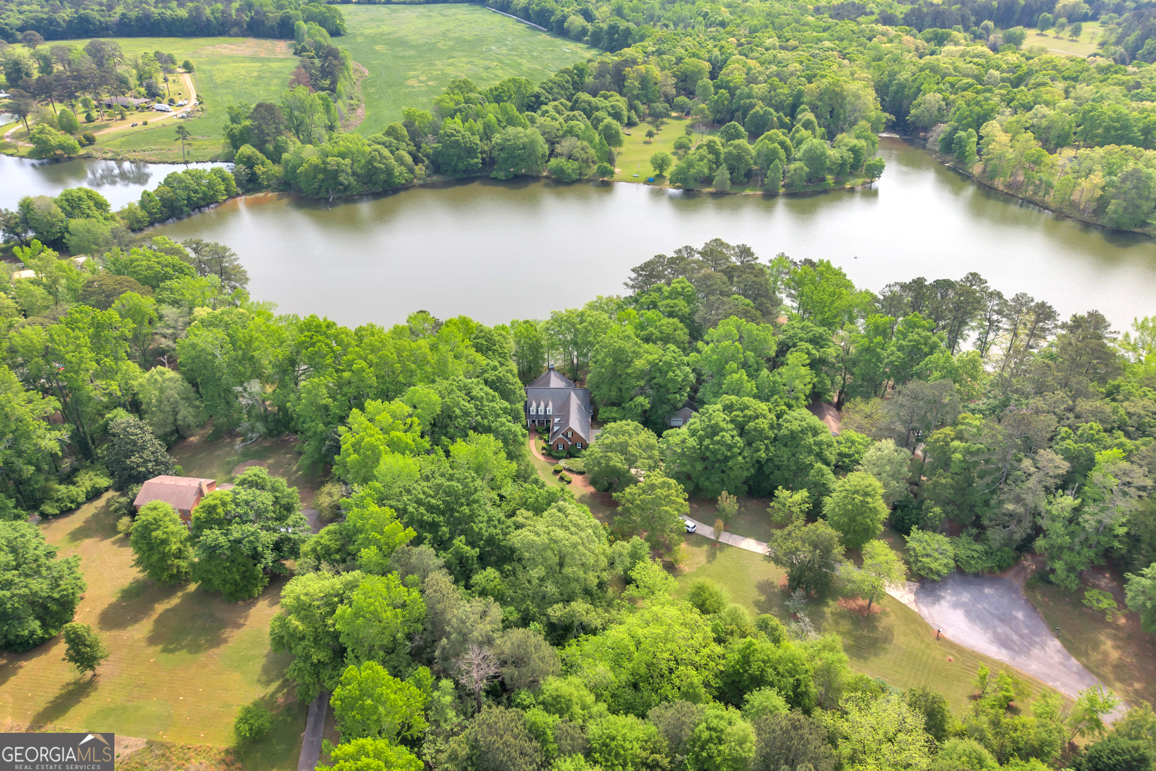 125 Lake Drive Covington GA 30014