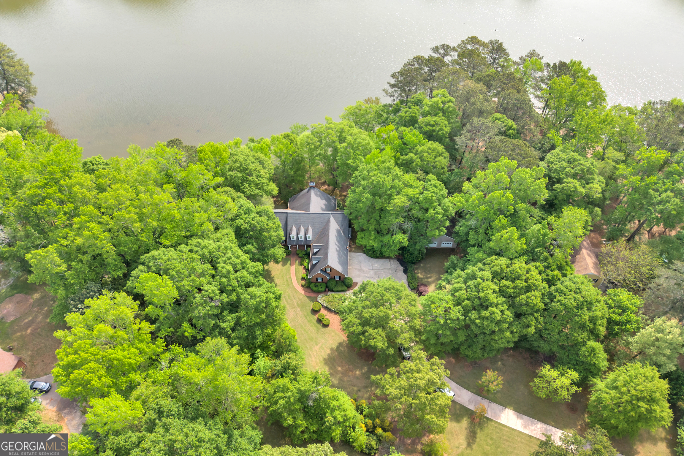 125 Lake Drive Covington GA 30014