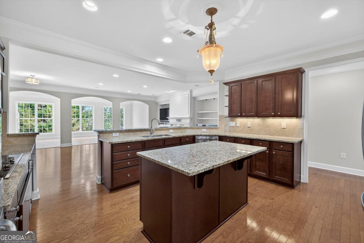 1010 Overlook Cove Greensboro GA 30642