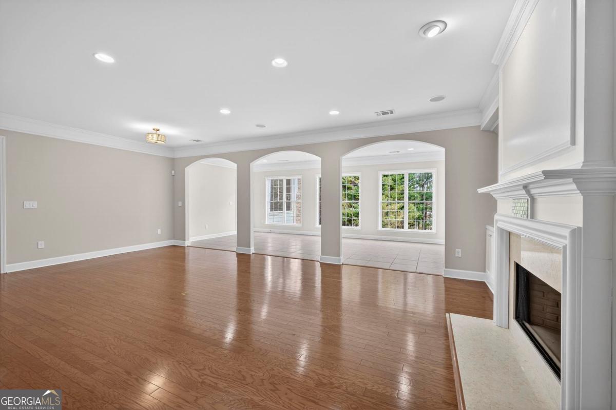 1010 Overlook Cove Greensboro GA 30642